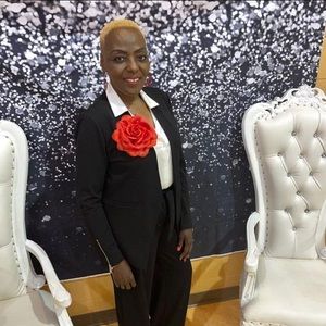 Meet your Posher, Michelle